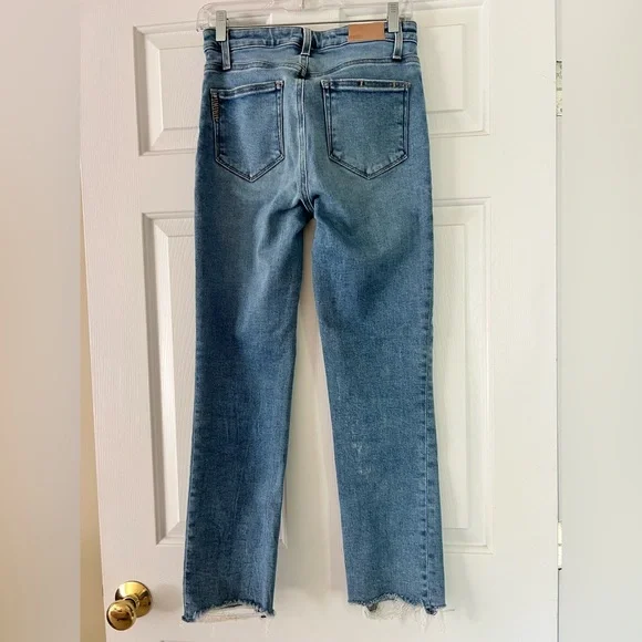 PAIGE denim Size 27 Cindy straight leg - Picture 3 of 4